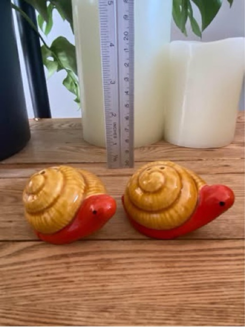 Vintage Ceramic Snail Salt & Pepper Shakers Red & Mustard Yellow Made in Japan
